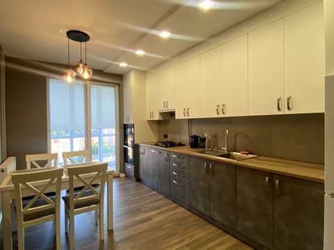 квартира за адресою Михайла Кричевського вул., 67