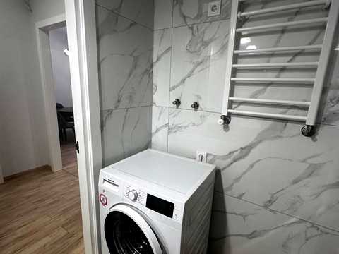 квартира за адресою Героїв Крут вул., (Будинок)