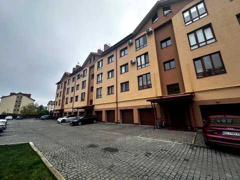 квартира за адресою Героїв Крут вул., (Будинок)