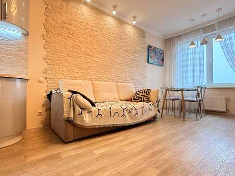 квартира по адресу Литературная ул., 8