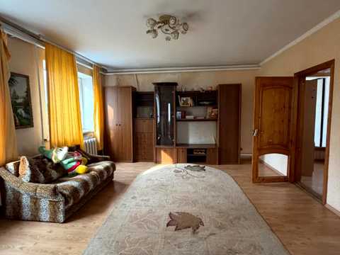 дом по адресу с. Орловщина, Аеродромна, 30