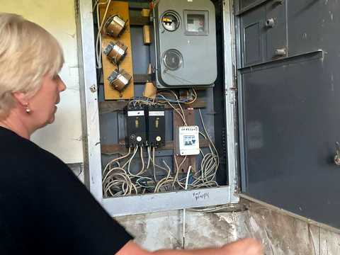 комерційна за адресою Яремчука, 1