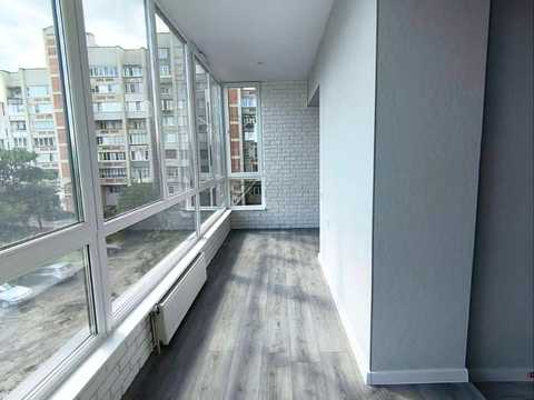 квартира за адресою Корольова вул., 18
