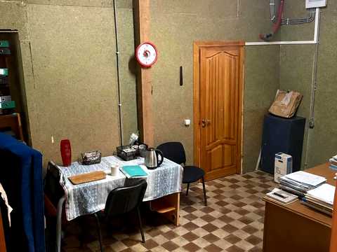 комерційна за адресою Богдана Хмельницького вул., 187