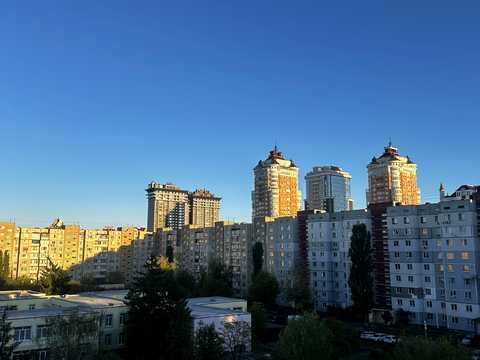 квартира за адресою Зої Гайдай вул., 2-А