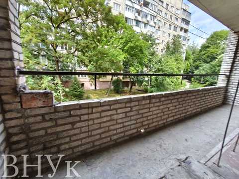 квартира по адресу Ивана Пулюя ул., 12