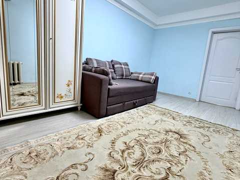 квартира за адресою Зодчих вул., 66