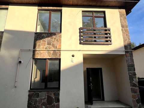 будинок за адресою Патріотів вул.