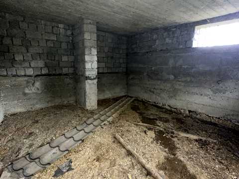 будинок за адресою Довбуша вул.