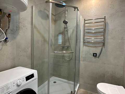 квартира за адресою Салютна вул., 2к17