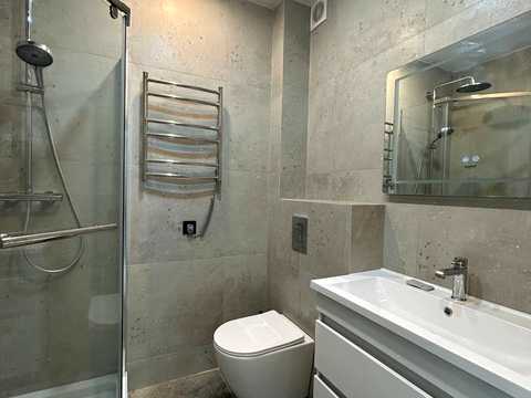квартира за адресою Салютна вул., 2к17