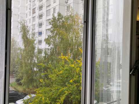 квартира за адресою Милославська вул., 32/51а