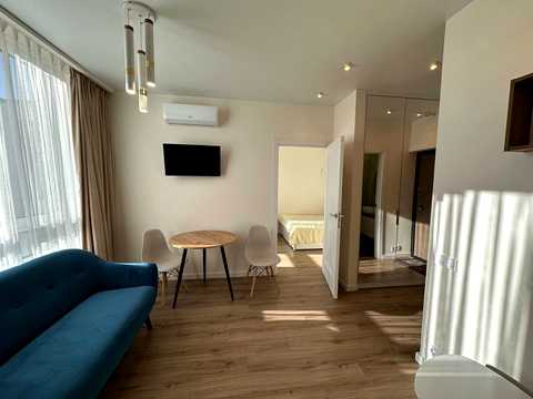 квартира за адресою Салютна вул., 2к8