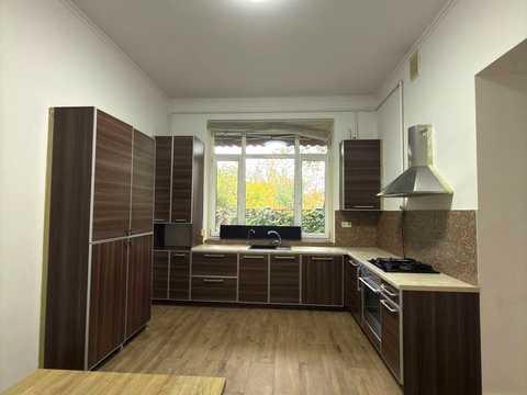 будинок за адресою Львів, Миколи Голубця вул. ()