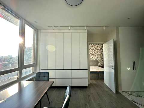 квартира за адресою Салютна вул., 2к8