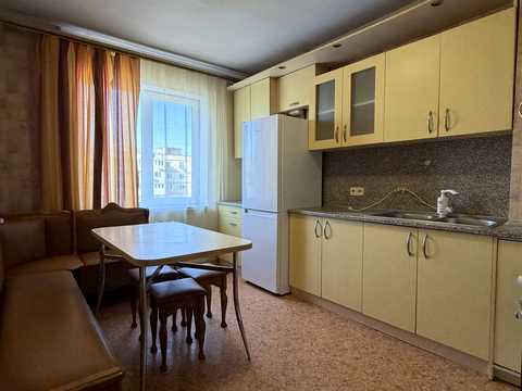 квартира по адресу Героев просп., 45