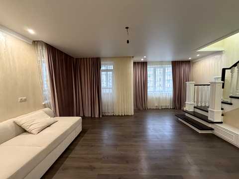 квартира по адресу Боголюбова ул., 8