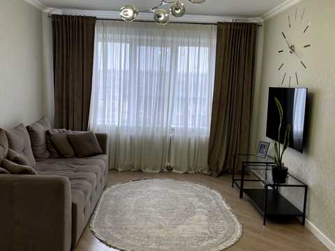 квартира за адресою Романа Шухевича вул. (Курчатова), 15/1