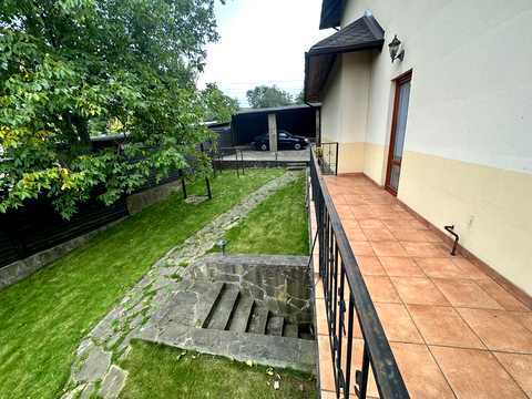 дом по адресу Лесі Українки