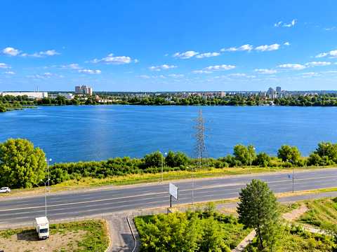 квартира по адресу Ревуцкого ул., 42