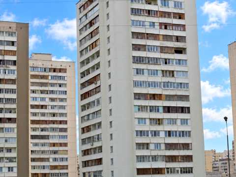 квартира по адресу Ревуцкого ул., 42