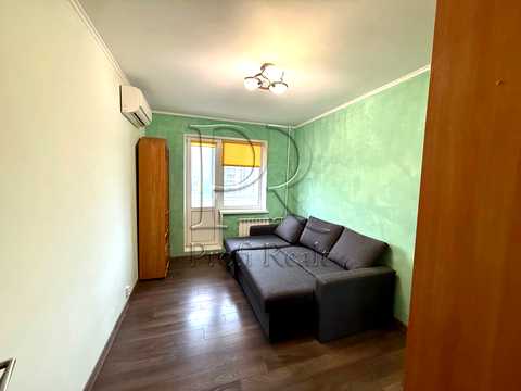 квартира за адресою Миколи Бажана просп., 9-Б