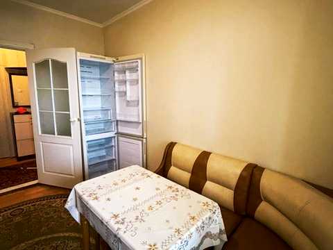 квартира за адресою Милославська вул., 8