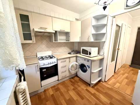 квартира по адресу Юрія Кондратюка ул., 4-Б