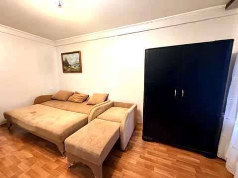 квартира по адресу Юрія Кондратюка ул., 4-Б