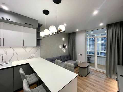 квартира за адресою Салютна вул., 2к7