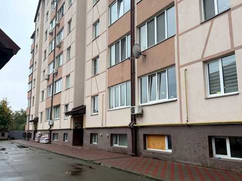 квартира за адресою Вишнева вул., 1