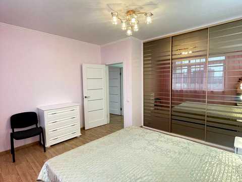 квартира за адресою Миколи Бажана просп., 8-Б