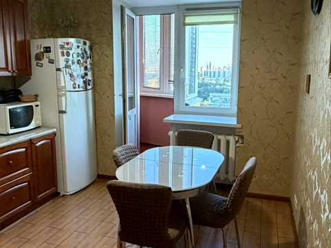 квартира за адресою Миропільська вул., 39