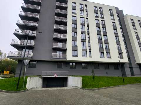 паркомісце за адресою Івана Величковського вул., 84