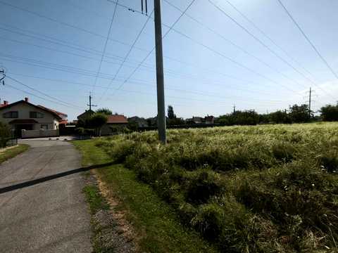 участок по адресу Українська