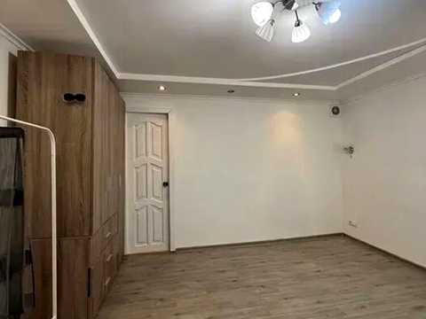 квартира за адресою Олександра Довженка вул., 18/1