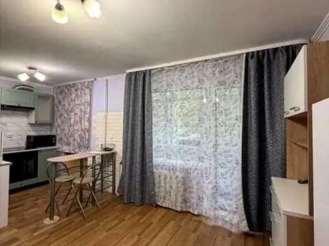 квартира за адресою Олександра Довженка вул., 18/1