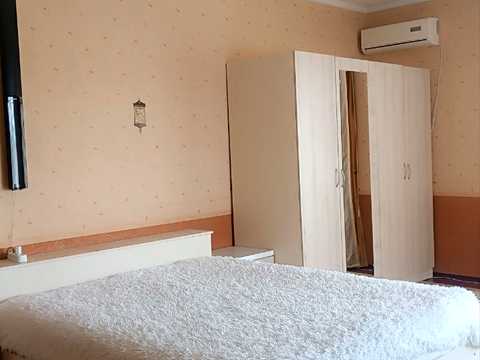 дом по адресу с. Фонтанка, Хмельницкого ул.
