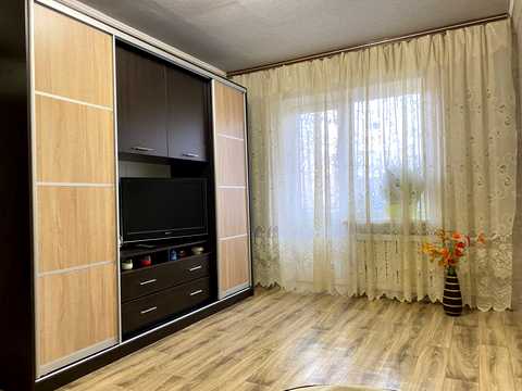 квартира за адресою Йорданська вул. (Лайоша Гавро), 4