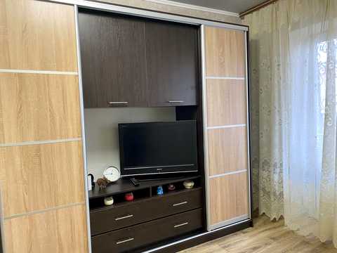 квартира за адресою Йорданська вул. (Лайоша Гавро), 4