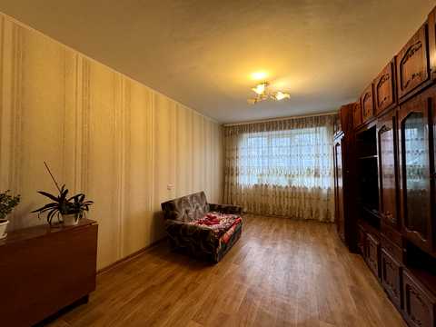 комната по адресу Степана Бандери ул., 10/2