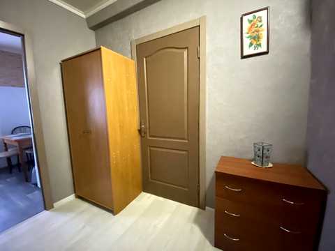 квартира за адресою Йорданська вул. (Лайоша Гавро), 4