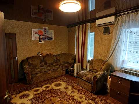 будинок за адресою Славгородська вул., 8