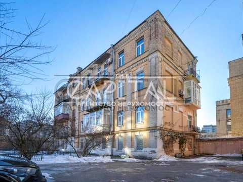 комерційна за адресою Липська вул., 9-Б