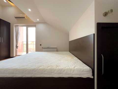 квартира за адресою Регенераторна вул., 4 к4