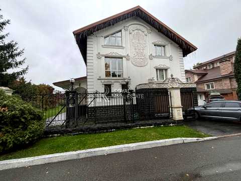 будинок за адресою Золоті ворота вул.