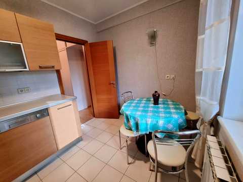 квартира за адресою Братства Тарасівців вул. (Декабристів), 8