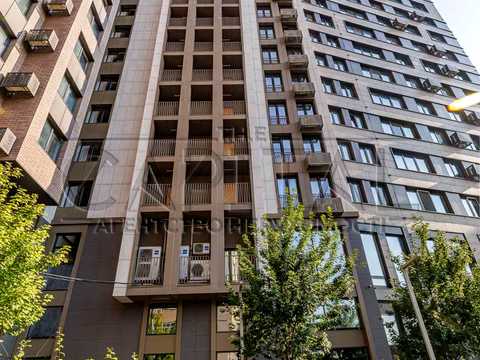 комерційна за адресою Антоновича вул. (Горького), 74