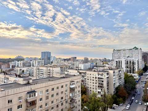 квартира за адресою Василя Тютюнника вул. (Анрі Барбюса), 51/1А