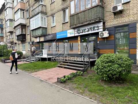 комерційна за адресою Миру просп., 7